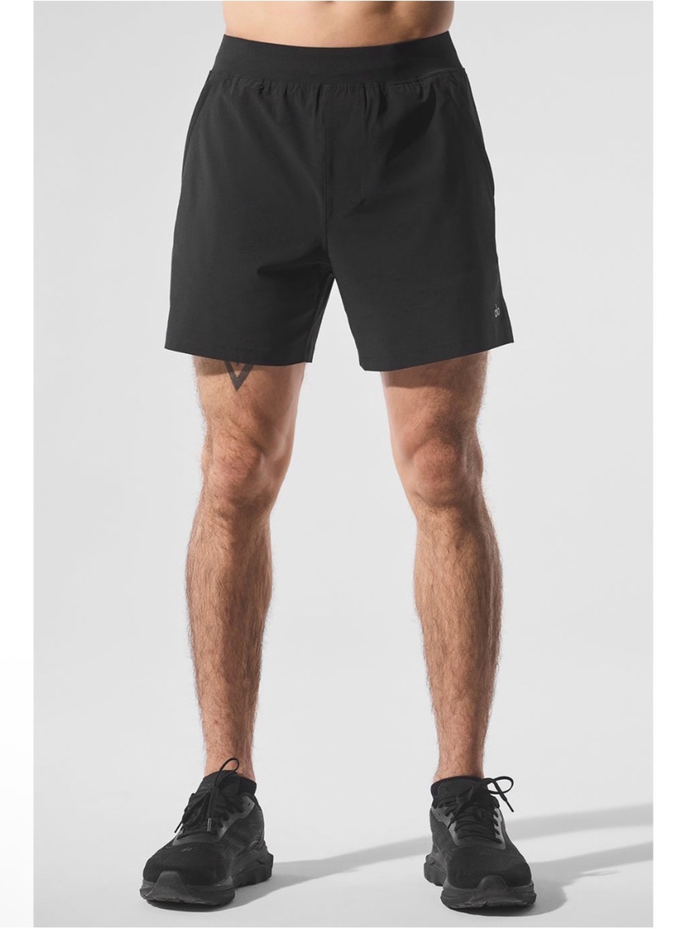 NWT ALO Men’s 5" Repetition Short in Black, Lg